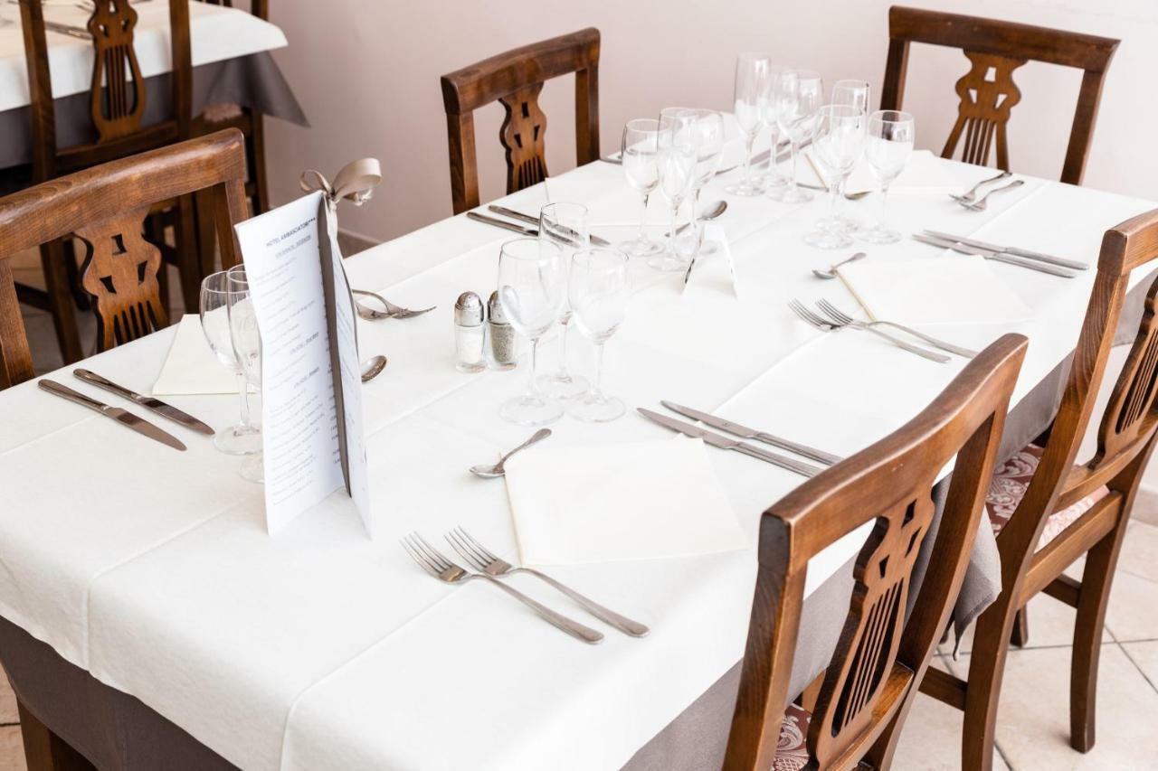 Hotel Ambasciatori Marina di Pietrasanta Εξωτερικό φωτογραφία